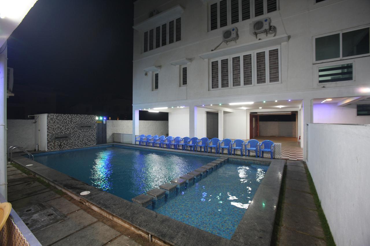 Oyo 935 Hotel Palkhee Βομβάη Εξωτερικό φωτογραφία