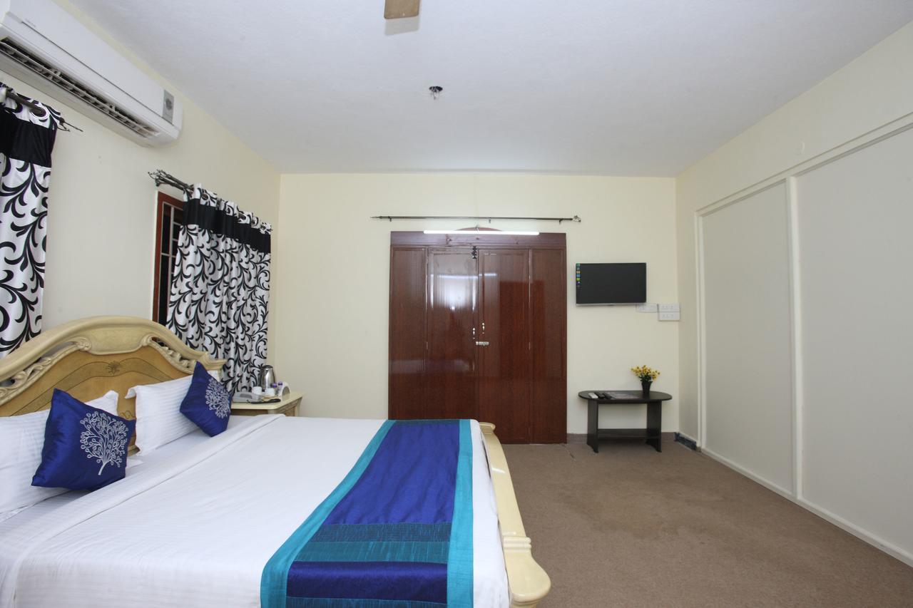 Oyo 935 Hotel Palkhee Βομβάη Εξωτερικό φωτογραφία